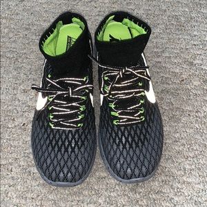 Nike lunarepic shield